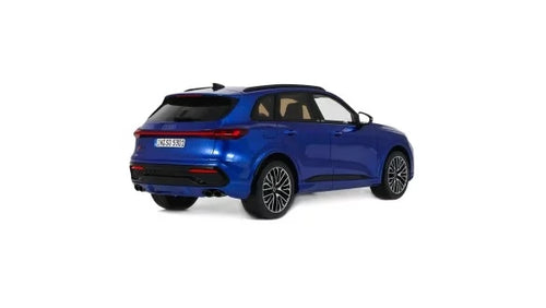 Audi SQ5 TFSI Ultra Blue 2025 - OttOmobile - 1:18