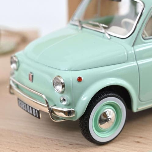 Fiat 500 L 1968 Pastel Blue New Baby Gift / 1:18 / Norev