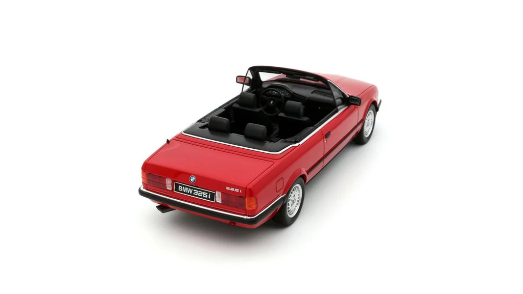 BMW 325i Cabrio E30 1986 1:18