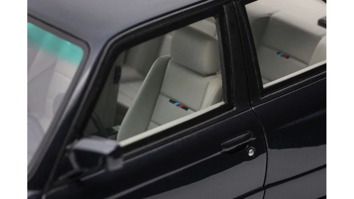 BMW (E30) M3 Europameister Macau Bleu Metallic 1988