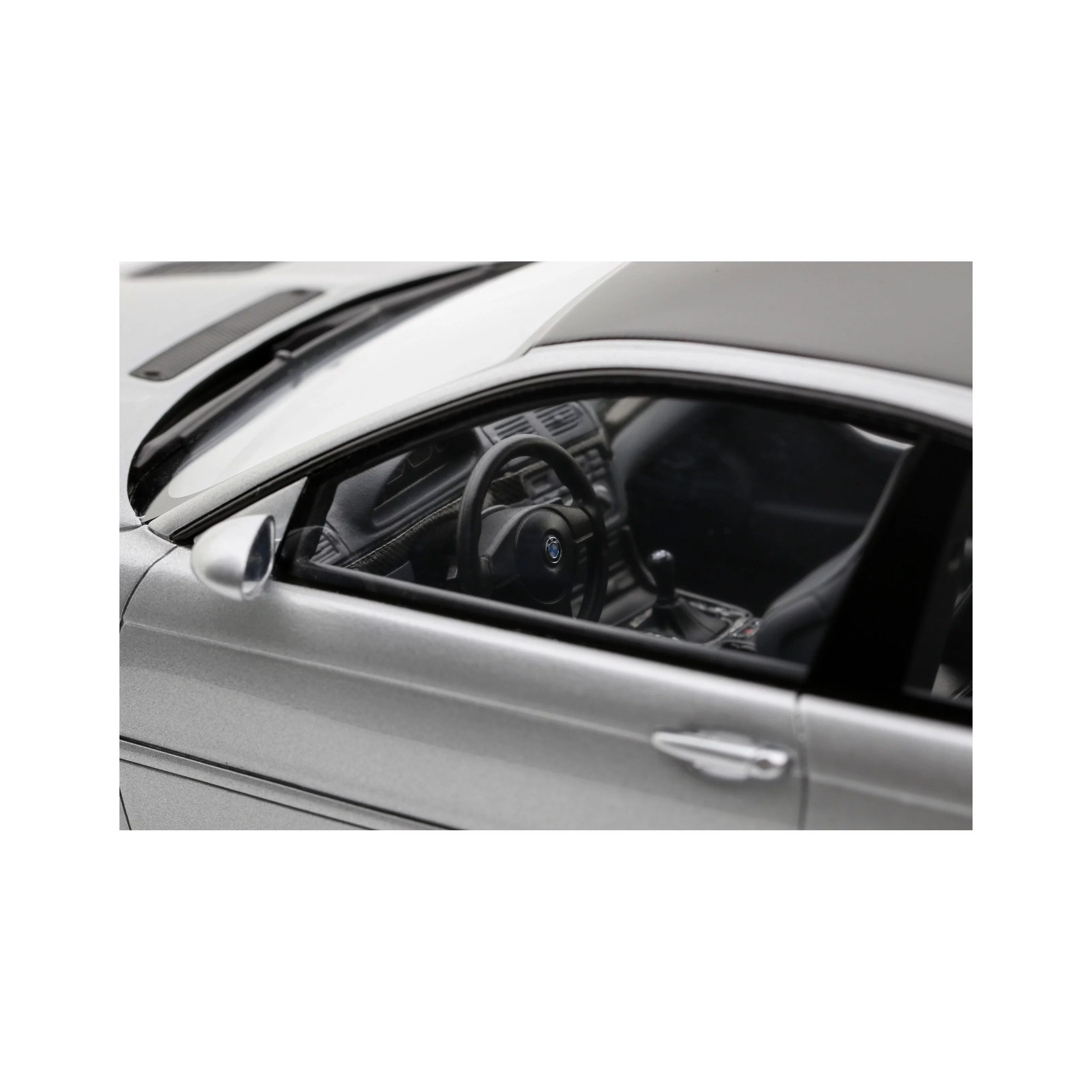 BMW M3 (E46) GTR Street '01, zilver (Silver metallic) 1:18
