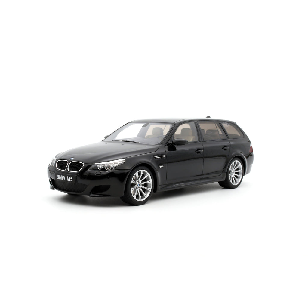 BMW M5 (E61) 2004, zwart 1:18