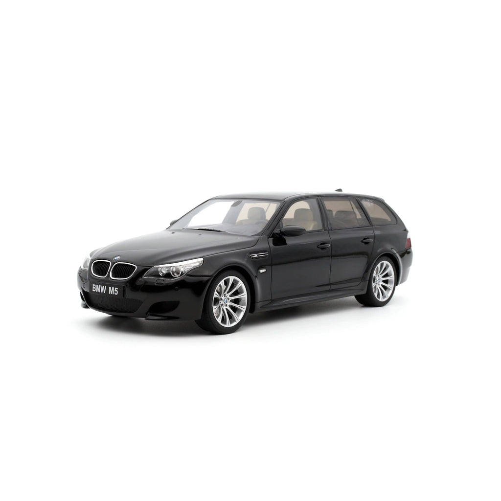 BMW M5 (E61) 2004, zwart 1:18