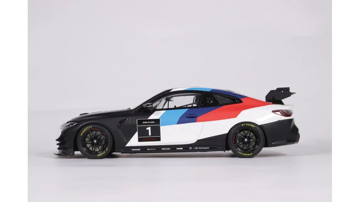 BMW M4 GT4 2022 1:18