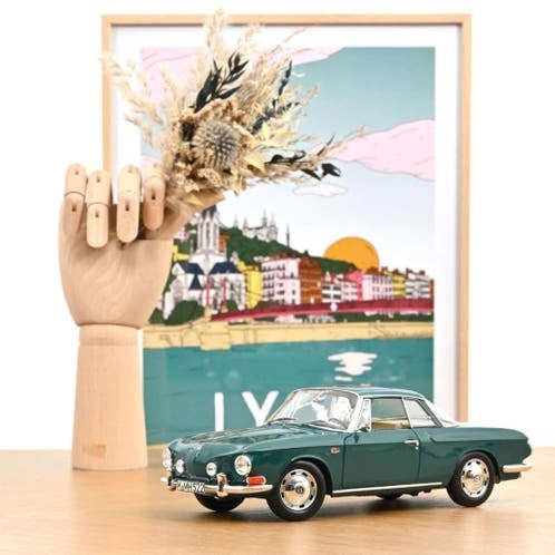 VW Karmann Ghia 1500 1963 Smaragd Green / 1:18 / Norev