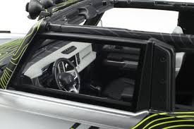Ford Bronco by RTR 2022 iconic silver/ green GT Spirit 1:18