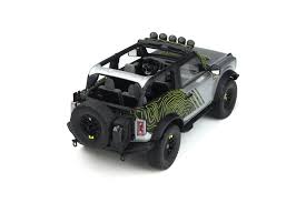 Ford Bronco by RTR 2022 iconic silver/ green GT Spirit 1:18