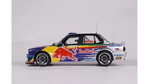BMW E30 V8 DRIFT / OttOmobile / 1:18