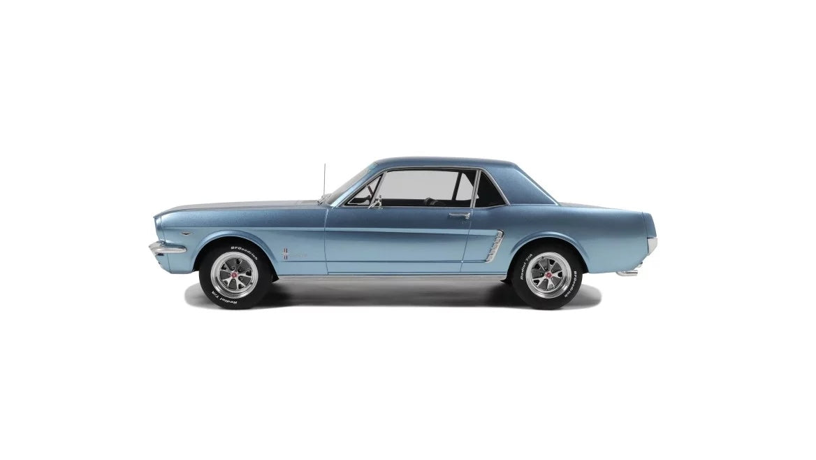 FORD MUSTANG V8 HARDTOP SILVER BLUE PONY 1965 1:12