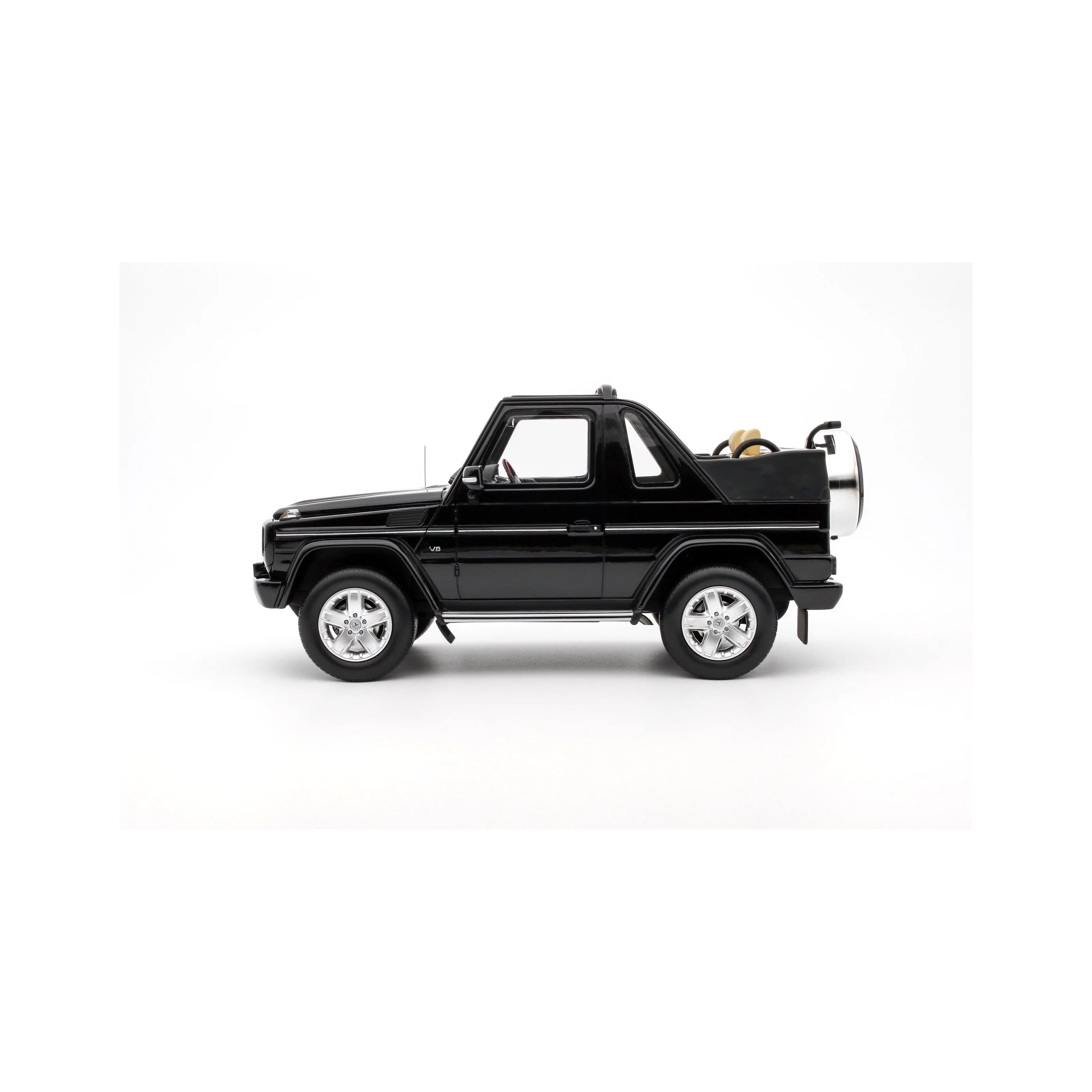 Mercedes Benz G500 cabrio '07, zwart 1:18