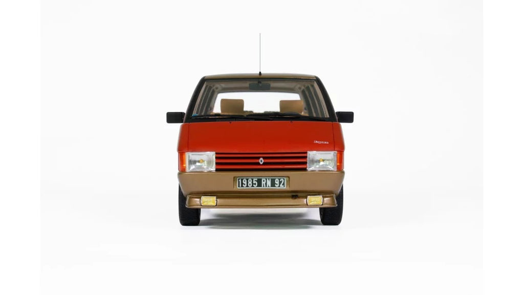 RENAULT ESPACE 2000 TSE ROUGE CORNALINE 1984 1:18