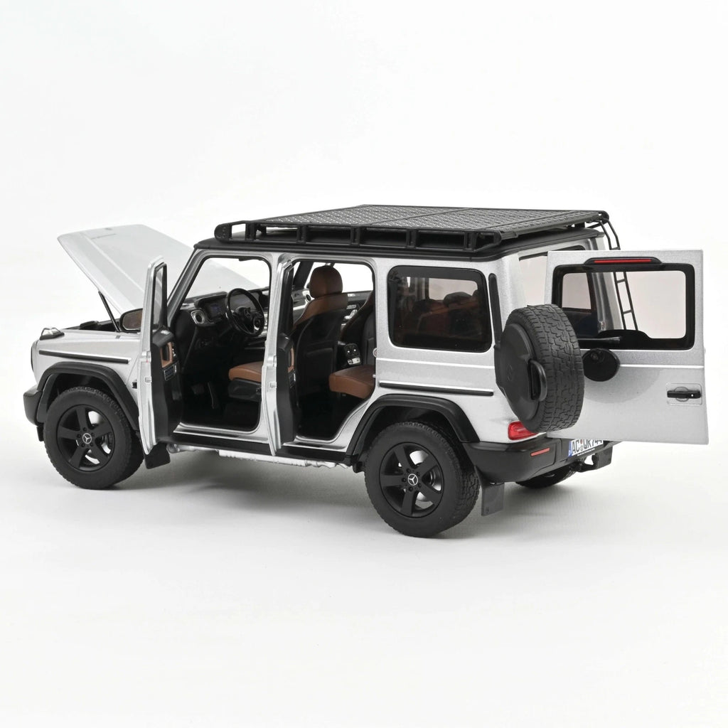 Mercedes G-Klasse 2024 Iridium Silver 1:18 Norev