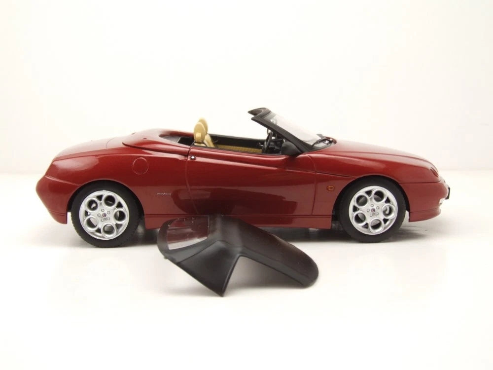 Alfa Romeo Spider 1999 Proteo Red metallic 1:18 Norev