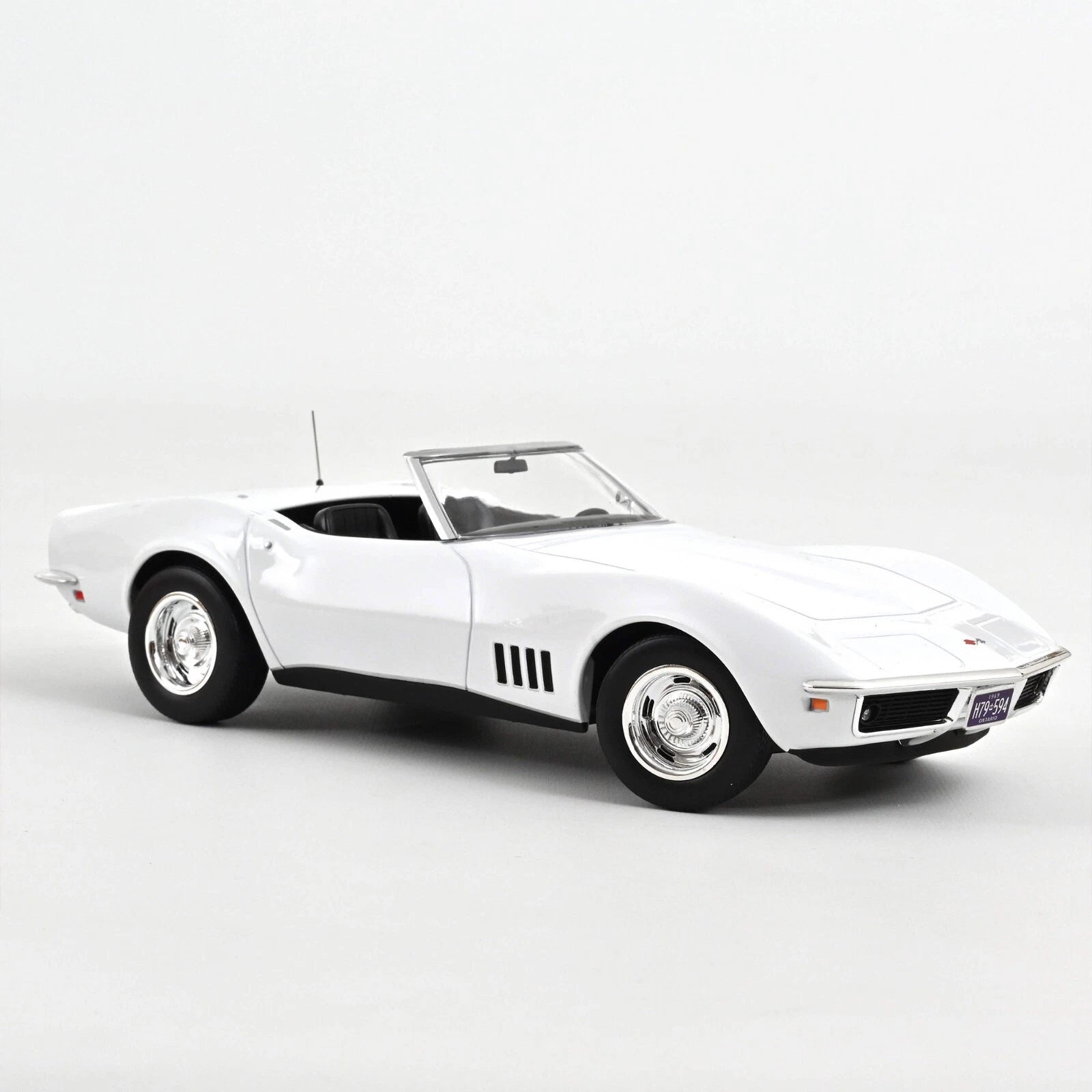 Chevrolet Corvette Convertible 1969 Can Am Wit - 1/18 Norev