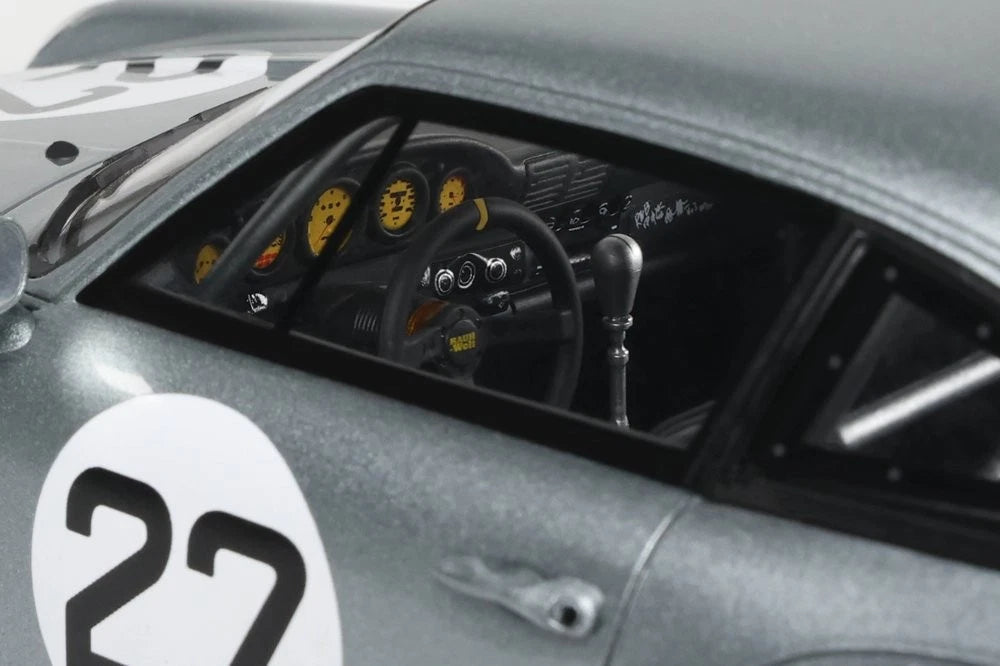 Porsche RWB Yuiitsumuni (Silver) 1:18