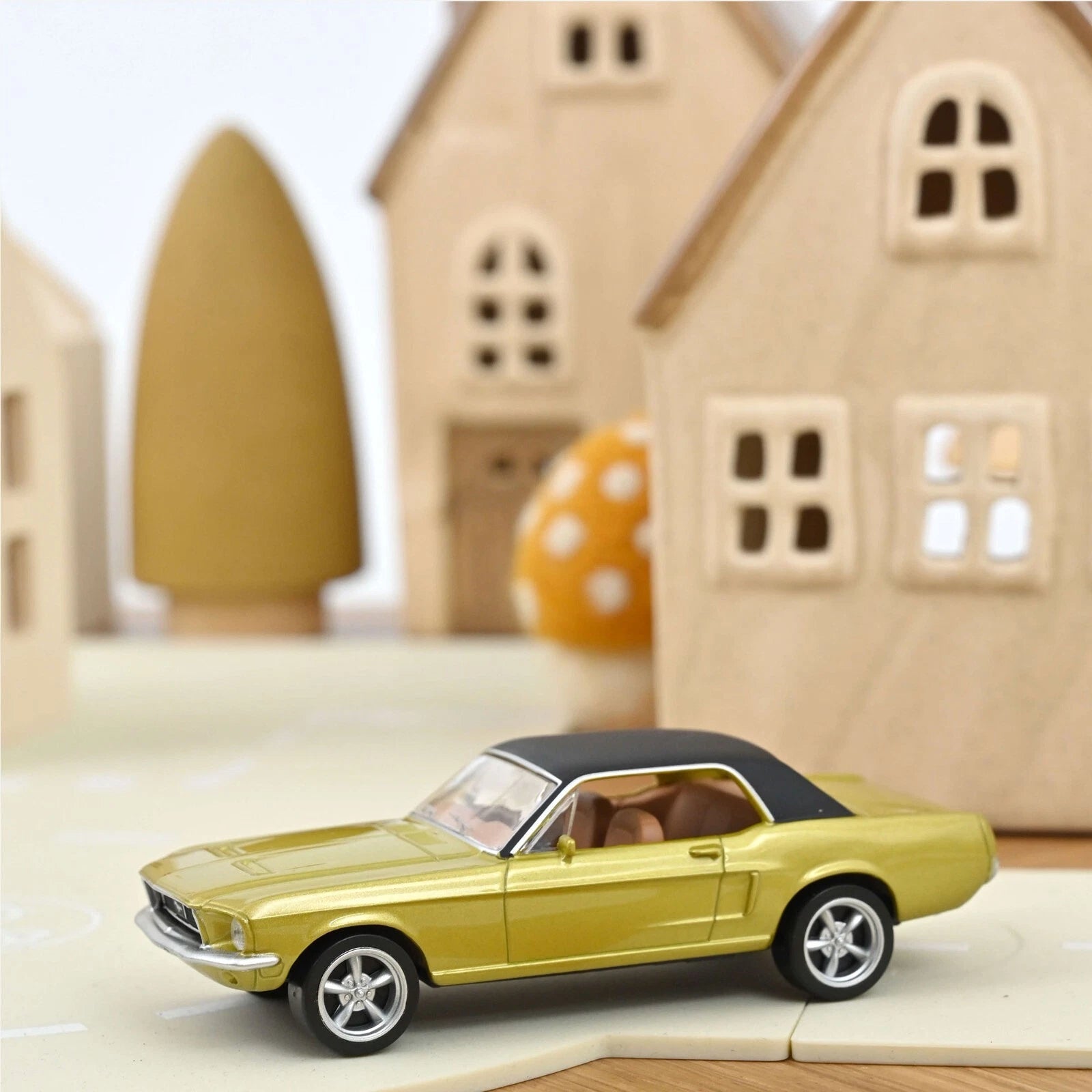 FORD Mustang Coupe Gold - 1968 - Jet Car - 1/43 - NOREV