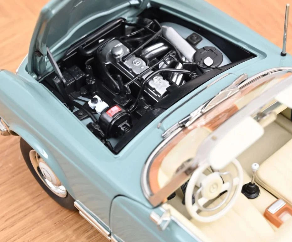 Mercedes-Benz 230 SL 1963 Horizon Blue 1:18 - Norev