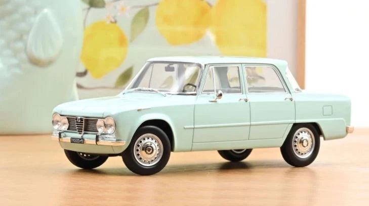 Alfa Romeo Giulia TI 1964 Sky Blue 1:18