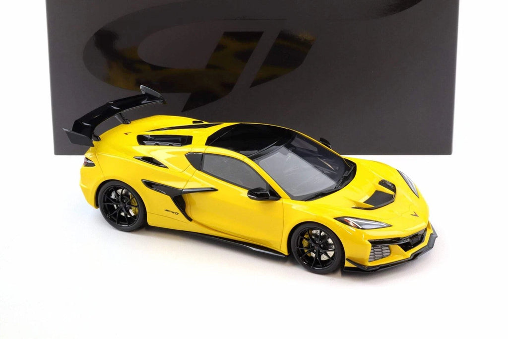 Chevrolet Corvette C8 ZR1 '25, geel - 1:18 - GT Spirit