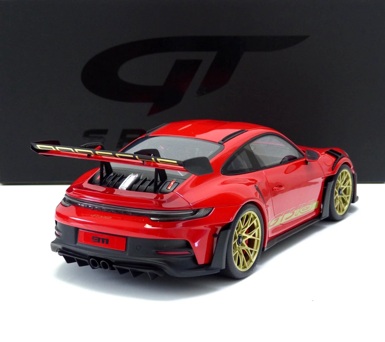 Porsche 992 GT3 RS (Guards Red) 1:12