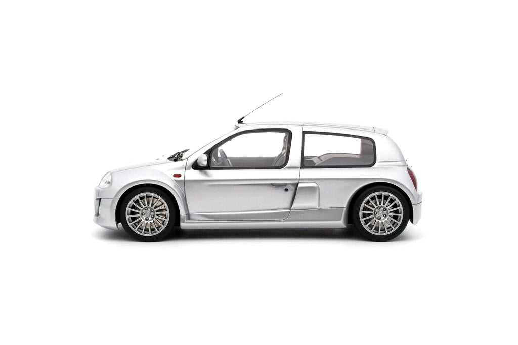Renault Clio V6 Phase 1 Silver 2001 1:18