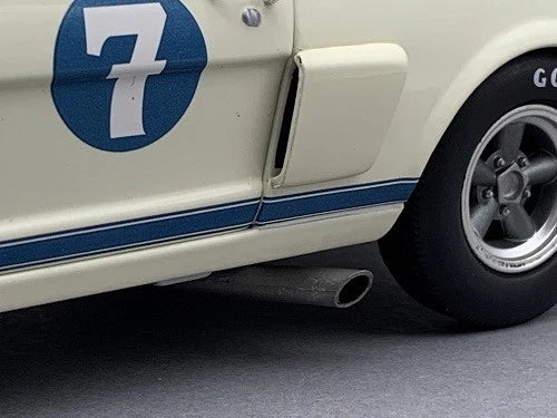 Shelby G.T. 350R #7 Sterling Moss 1965